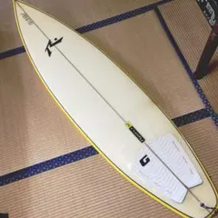 ロックダンス　ZIMA ショートボード 3フィン　ボードのみ ケース付きません ロックダンス ZIMA ショートボード トライフィン ボードのみ 手渡し