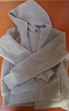 ユニクロ　ボア防風 フリース フルジップパーカー Ｌ