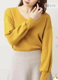 OFUON マスタード Vネック ニット バルーン袖