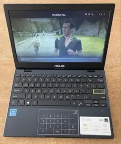 ASUS Laptop L210MAのサムネイル