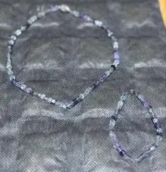 ビーズのネックレスとブレスレット　中古品