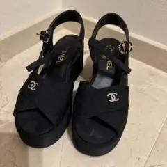CHANEL キルティング サンダルのサムネイル