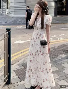 花柄パフスリーブワンピース