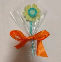 フェルトガーベラ