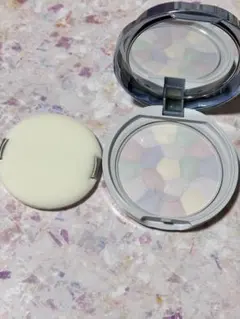 CANMAKE TOKYO イルミネイティングフィニッシュパウダー