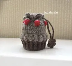 いちごチョコタルト ❃ ハンドメイド かぎ針 編み物 ❃ 巾着 ポーチ 小物入れ