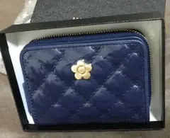 マリークワント Mary quant エナメルキルト　マルチウォレット　ネイビ