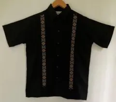 【大人サイズ】 グァジャベーラ 半袖シャツ（黒×金刺繍）