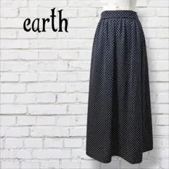 ☺︎美品☺︎アースミュージック&エコロジー　ロングスカート　花柄　黒