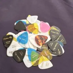 Item thumbnail for item c7bce2e7-3fb2-4b46-8b1c-58285ed7e00b