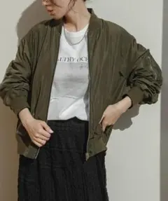 URBAN RESEARCH Sonny LabelリバーシブルオーバーMA-1