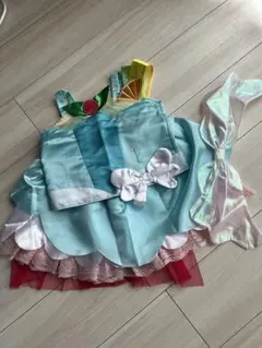 Item thumbnail for item 1b8fc1b6-6023-45c6-9fe8-d8cb3eb6cdd4