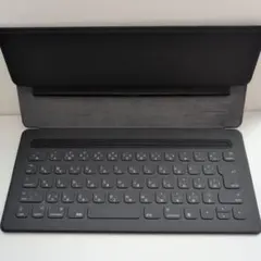 A1636 iPad 12.9 スマートキーボード Smart Keyboard