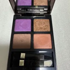 TOM FORD アイカラー クォード 23アフリカンバイオレットのサムネイル