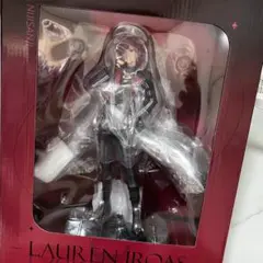 ローレン・イロアス フィギュア