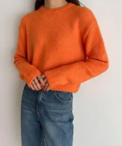 オレンジ ニット
