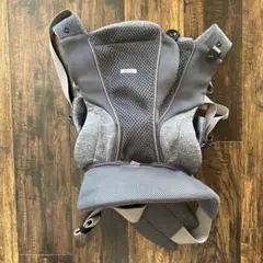 Aprica 抱っこ紐 グレー メッシュ