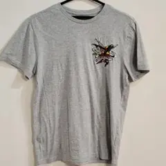 ​Ed Hardy エドハーディー 刺繍 ワンポイントロゴ Tシャツ グレー Sのサムネイル