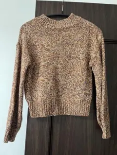 ニットセーター