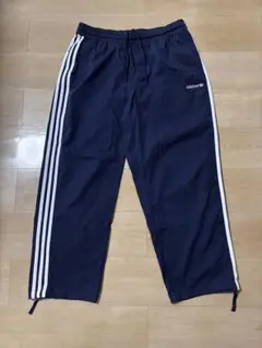 adidasアディダス3本ラインロングパンツXL 旧ロゴ 裾絞れます 秋〜春ok