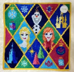 FEILER アナと雪の女王　WARMHUGS! 大判ハンカチ　ディズニー