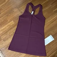 ルルレモン 新品未使用　cool racerback タンクトップ サイズ6