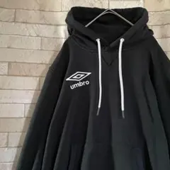 UMBRO アンブロ パーカー プルオーバー 刺繍ロゴ 裏起毛 黒 ブラック M