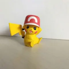 ポケットモンスター　モンコレ　ピカチュウ　サトシの帽子　フィギュア