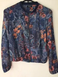 Bershka  ブルゾン（新品未使用）のサムネイル