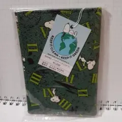 スヌーピー ライセンスケース グリーン　パスケース　レトロ