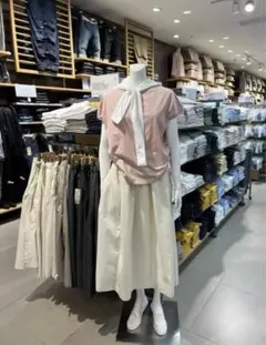 無印良品 MUJI ロングフレアスカート 白のサムネイル