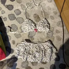 豹柄　ヒョウ柄　ビキニのサムネイル