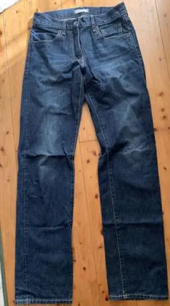 ユニクロ　セルビッジ　ジーンズ メンズ