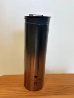 Starbucks Reserve Cold Brew 水筒 1L - メルカリ