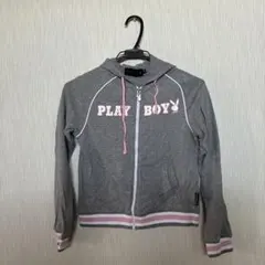 PLAYBOY グレー フード付きパーカー MスウェットMセットのサムネイル