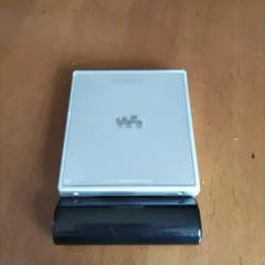 25686839_1