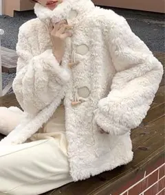 フェイクファーダッフルコート