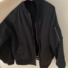 ブラック MA-1ジャケット