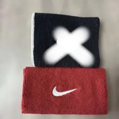 Nike リストバンド赤
