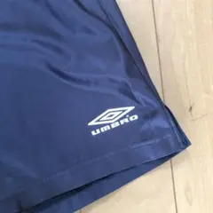 UMBRO ダークブルー ハーフパンツ　サッカー