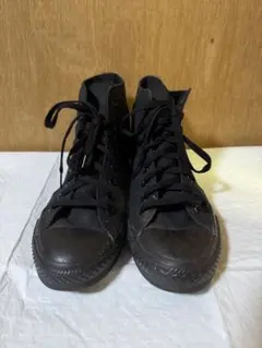 ブラック ハイカット スニーカー