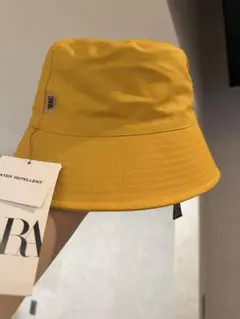 【新品】ZARA 黄色・イエロー バケットハット Mのサムネイル