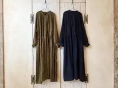 ネストローブ ☆ リネンギャザースモックワンピースのサムネイル