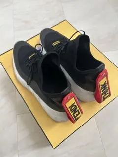 FENDI THINK スニーカー ブラックのサムネイル