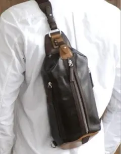富岡鞄　本革　ワンショルダーバッグ　ボディーバッグ 定価19,800円