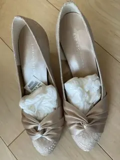 VANITY BEAUTY ベージュ レース リボン パンプス 24.5cm