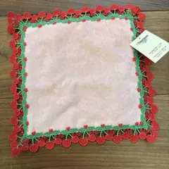 新品タグ付き！近沢レース　チェリー　ハンカチ