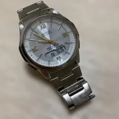 お値下げ中❗️CASIO デジタル表示 時計 シルバー