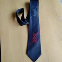 Item thumbnail for item 8d4d985d-2903-4d32-93ac-8569d471e4cc