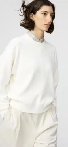 週末セール☆新品未使用タグ付き☆スムースコットンクルーネックセーター Ｓ